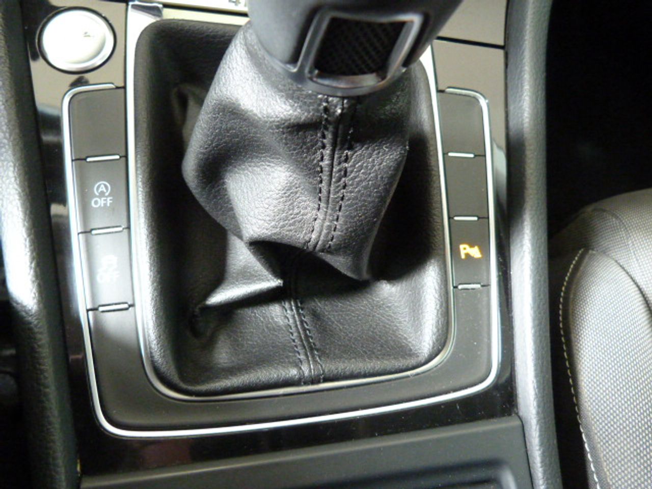 Volkswagen Golf Golf Sport 2.0 TDI 4motion BMT 4x4 NACIONAL muy muy bien cuidado, kilómetros garantizados - Foto 38