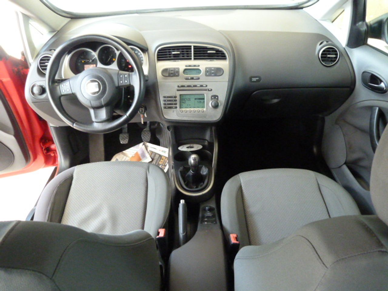 Seat Altea ALTEA 2.0 TDI STYLANCE 140 cv 6 velocidades muy muy bien cuidado, kilómetros garantizados - Foto 36