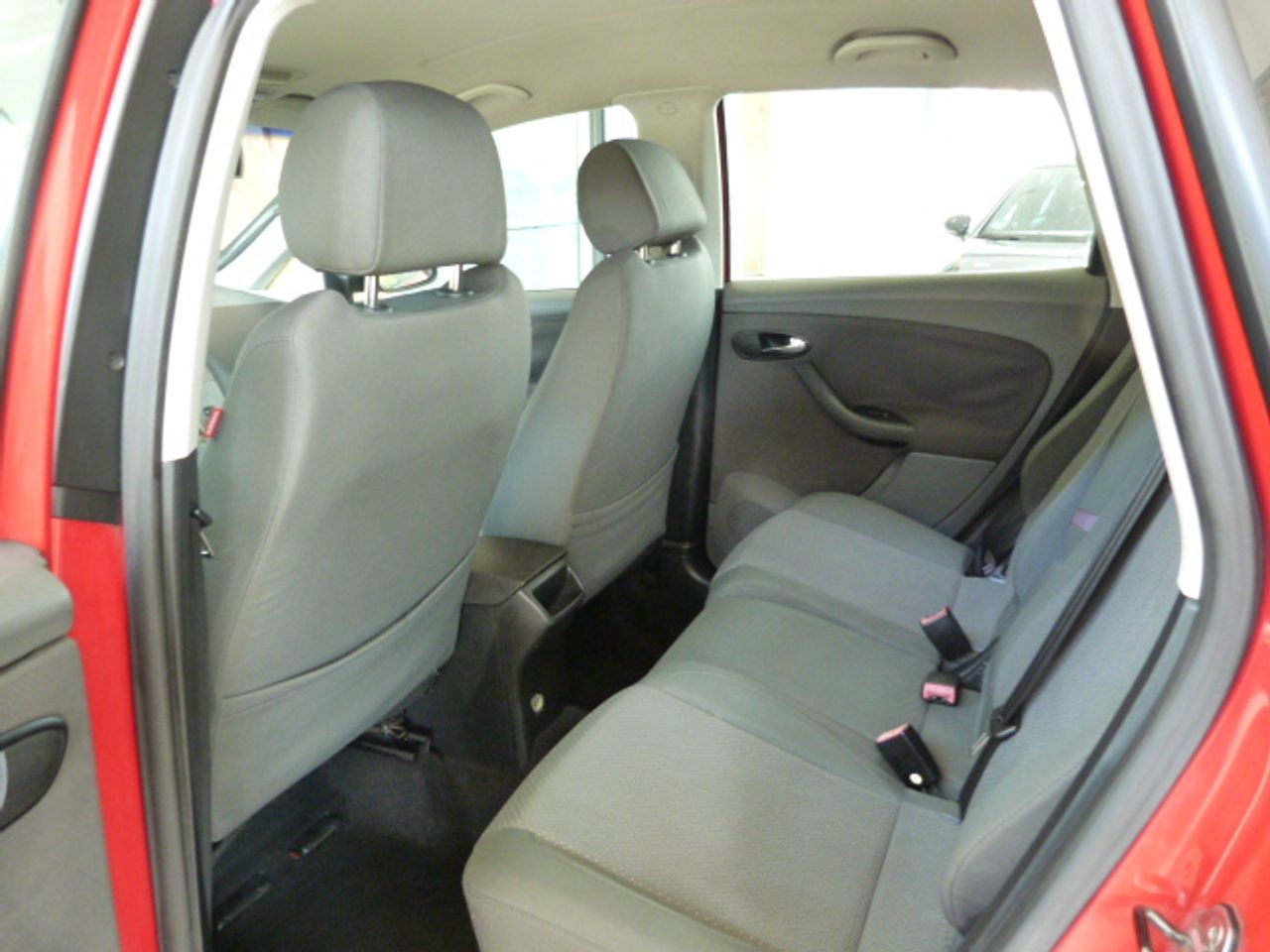 Seat Altea ALTEA 2.0 TDI STYLANCE 140 cv 6 velocidades muy muy bien cuidado, kilómetros garantizados - Foto 20