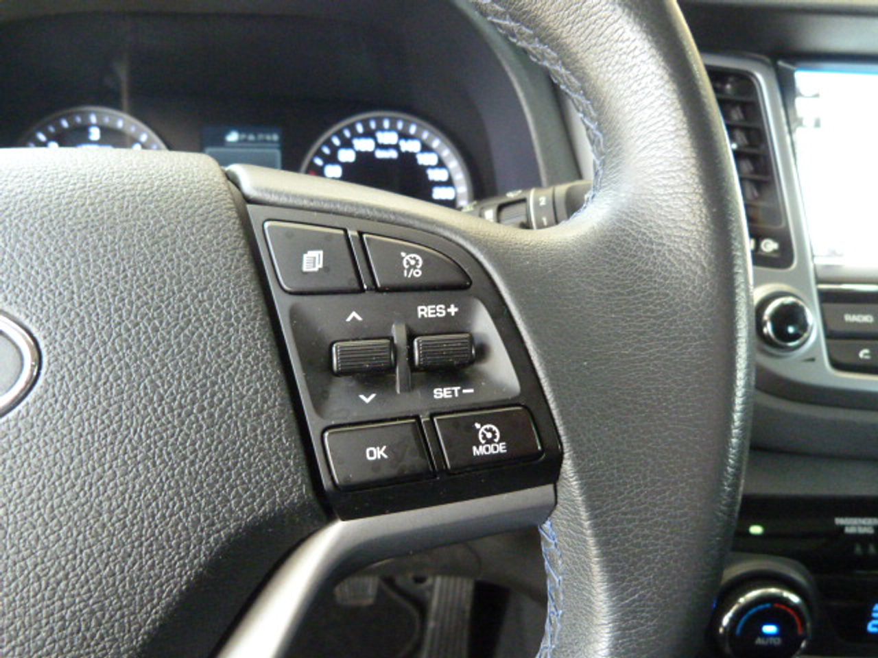 Hyundai Tucson Tucson 2.0 CRDi BlueDr. 25 Aniversario 4x2 136cv un solo propietario, kilómetros garantizados  - Foto 36