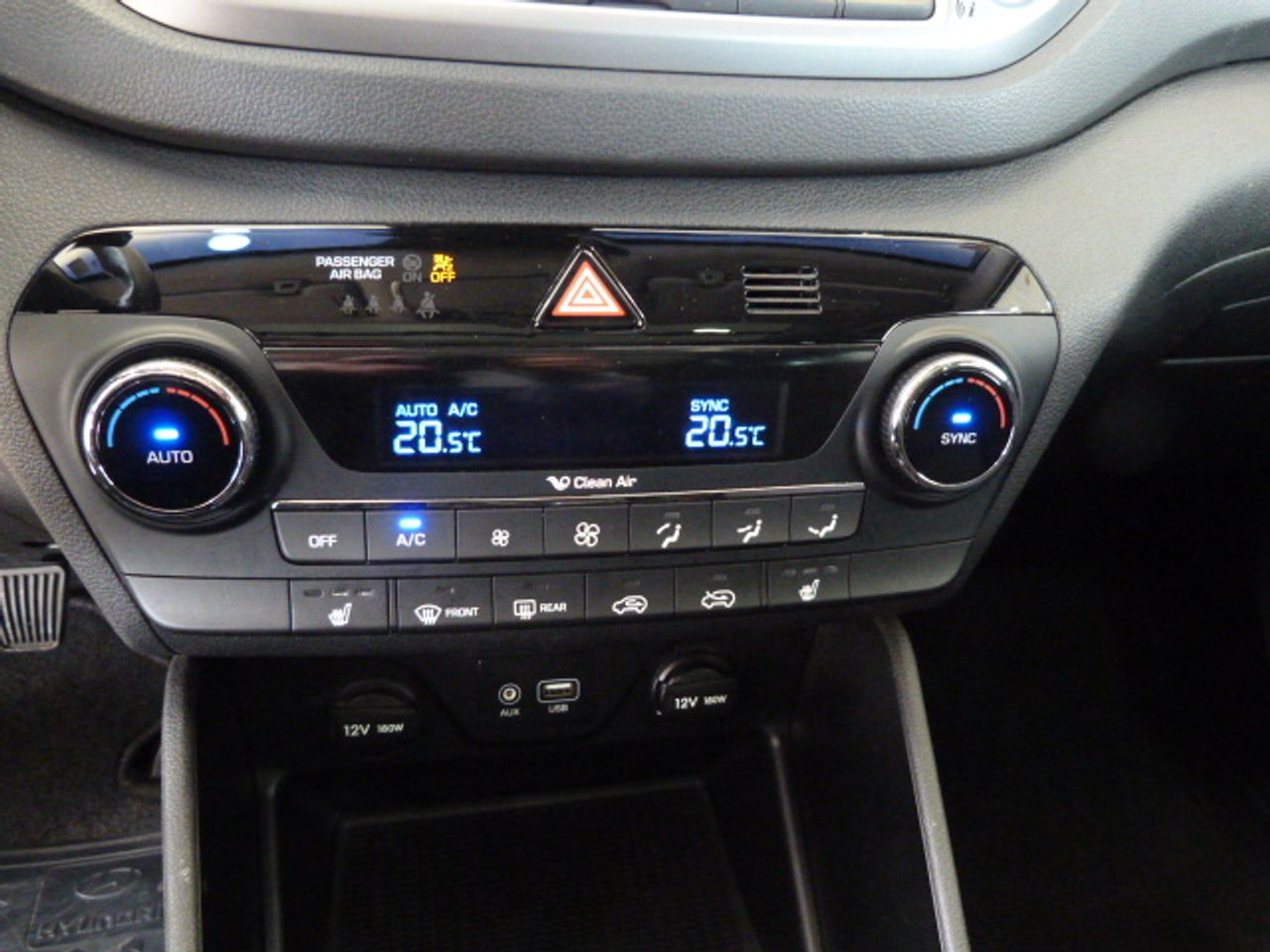 Hyundai Tucson Tucson 2.0 CRDi BlueDr. 25 Aniversario 4x2 136cv un solo propietario, kilómetros garantizados  - Foto 33