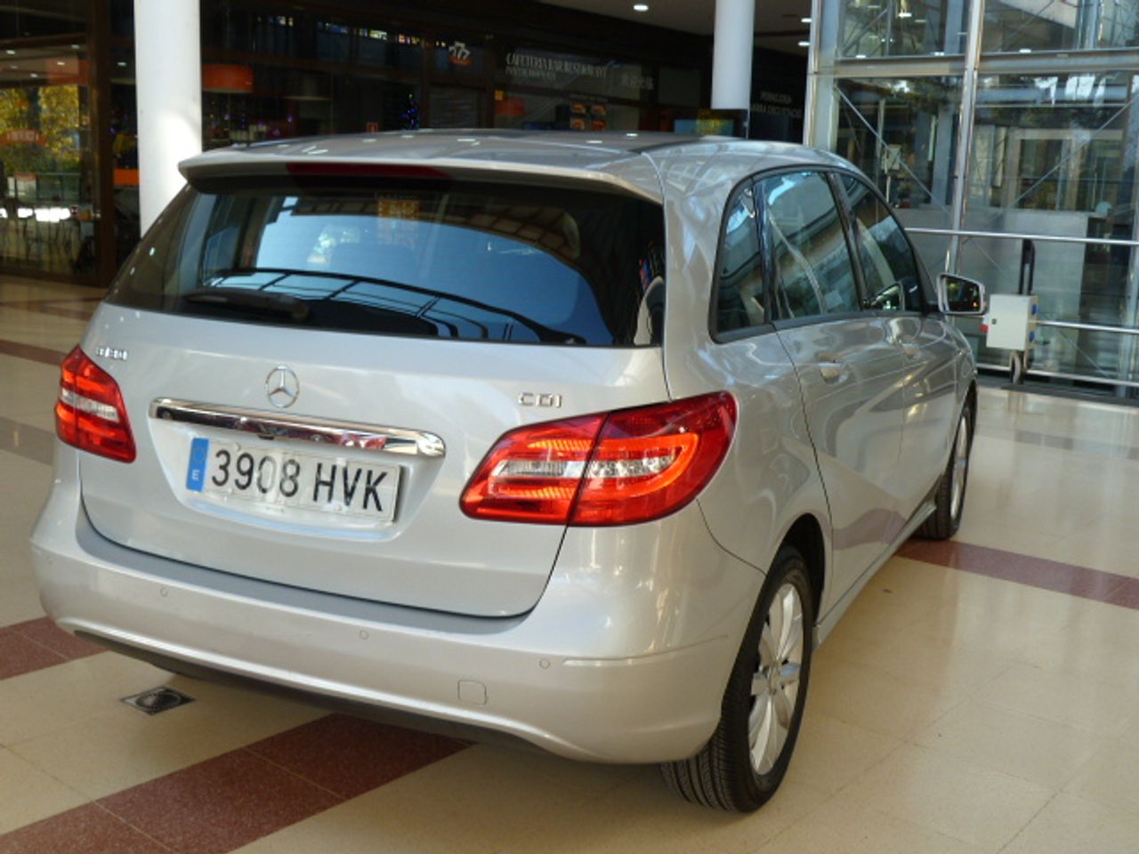 Mercedes Clase B  Clase B B 180 CDI Sport muy muy bien cuidado, kilómetros garantizados - Foto 42