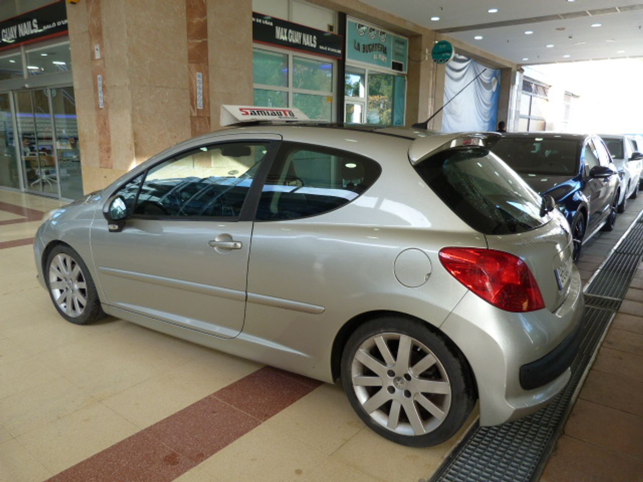 Peugeot 207 1.6 GT 150 CV 3 P muy muy bien cuidado, kilómetros garantizados - Foto 16