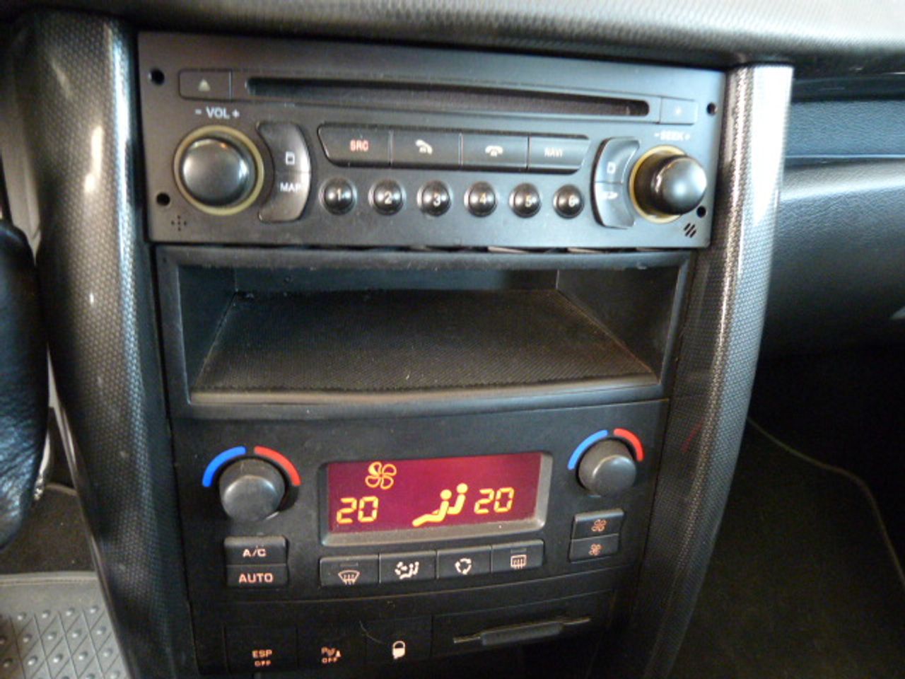 Peugeot 207 1.6 GT 150 CV 3 P muy muy bien cuidado, kilómetros garantizados - Foto 24