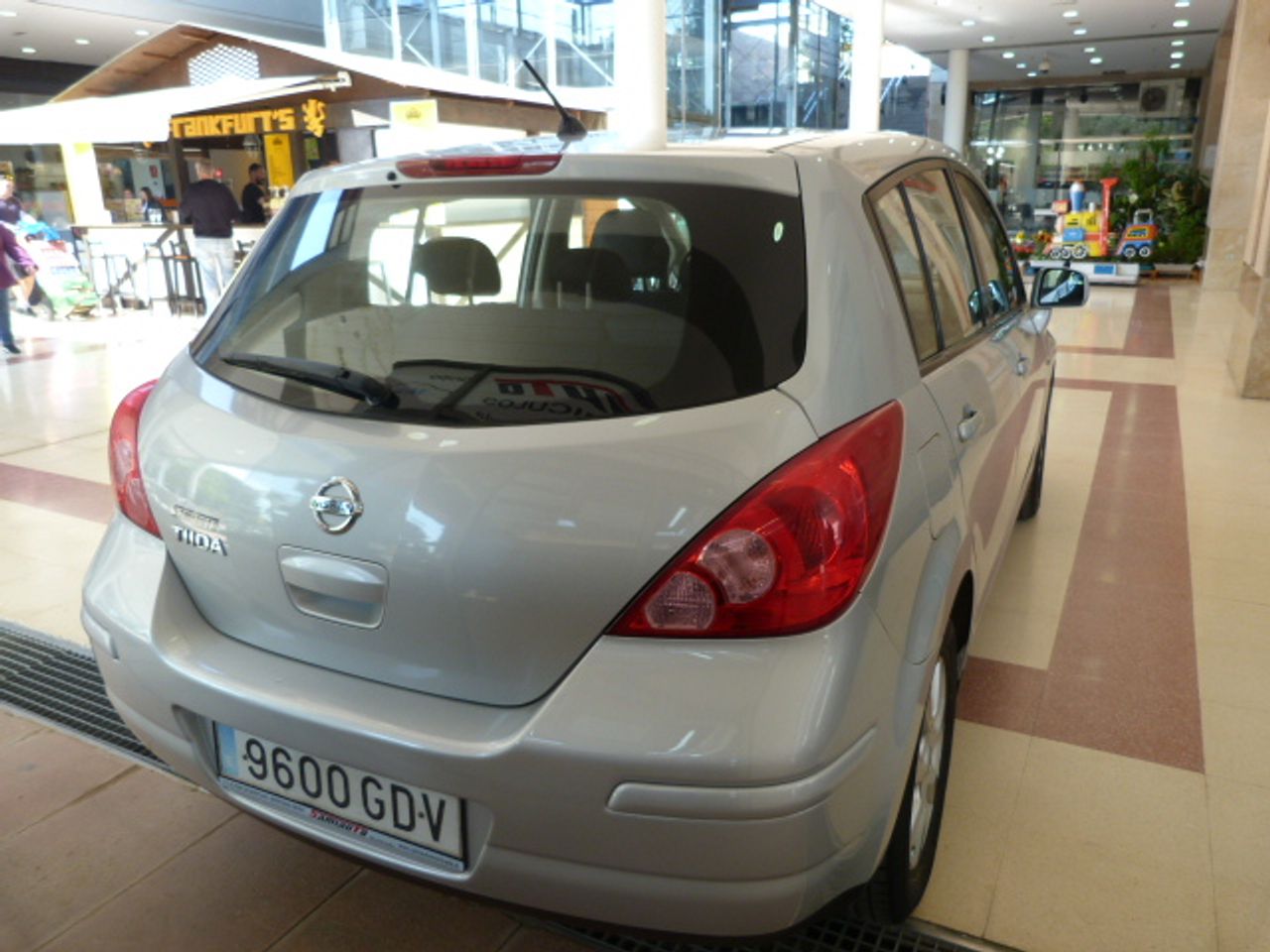 Nissan Tiida NISSAN - TIIDA 1.6 ACENTA 5 puertas 110 cv muy muy bien cuidado, kilómetros garantizados - Foto 13