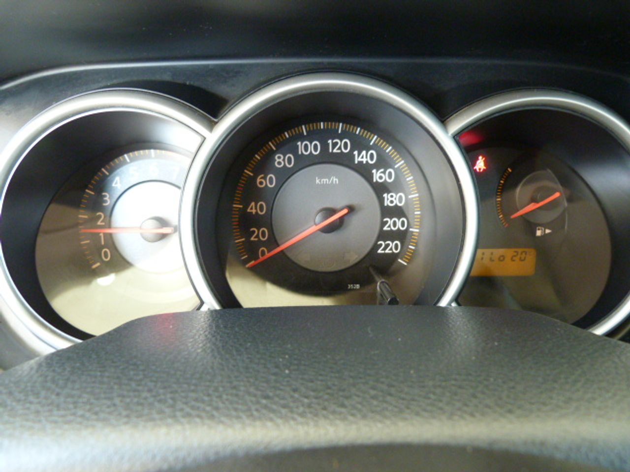 Nissan Tiida NISSAN - TIIDA 1.6 ACENTA 5 puertas 110 cv muy muy bien cuidado, kilómetros garantizados - Foto 33