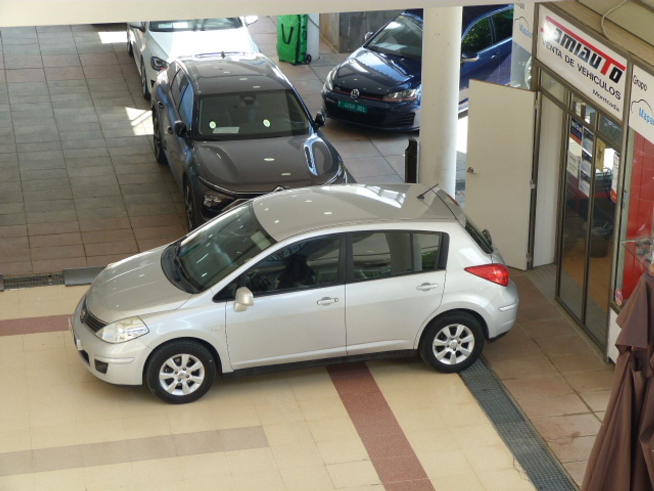 Nissan Tiida NISSAN - TIIDA 1.6 ACENTA 5 puertas 110 cv muy muy bien cuidado, kilómetros garantizados - Foto 44