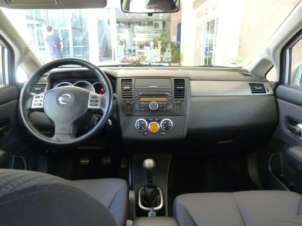 Nissan Tiida NISSAN - TIIDA 1.6 ACENTA 5 puertas 110 cv muy muy bien cuidado, kilómetros garantizados - Foto 41