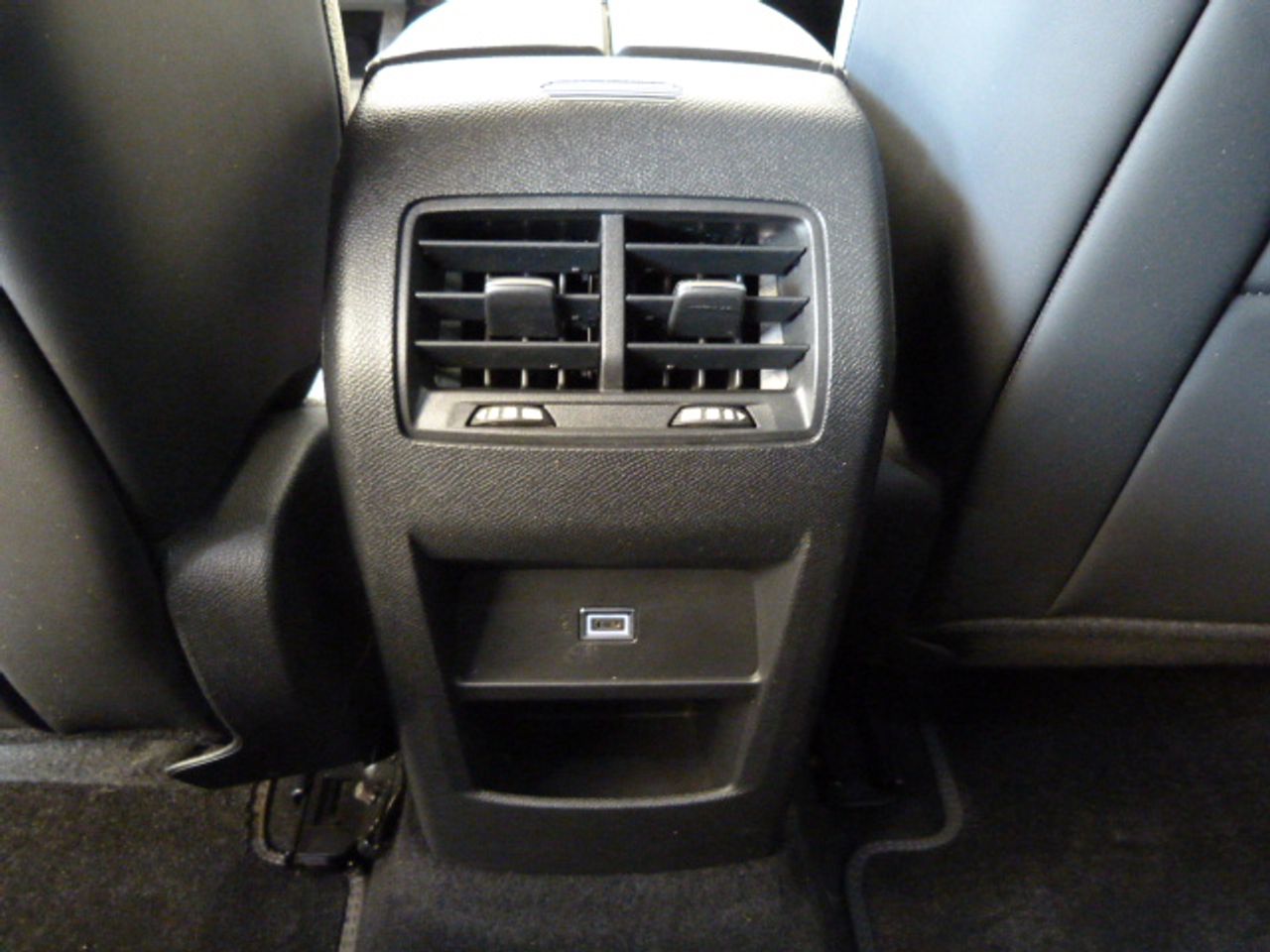 Citroën C5 X CITROEN C5 X PureTech SS EAT8 Feel Pack muy muy bien cuidado, kilómetros garantizados - Foto 45
