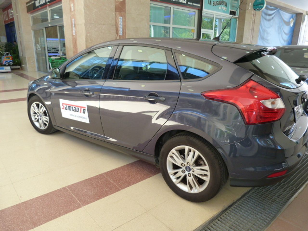 Ford Focus FORD Focus 1.6 TDCi Urban un solo propietario, kilómetros garantizados  - Foto 14