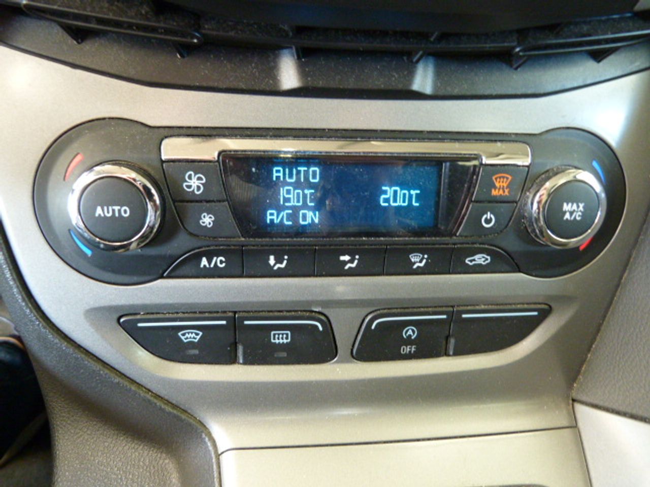 Ford Focus FORD Focus 1.6 TDCi Urban un solo propietario, kilómetros garantizados  - Foto 28