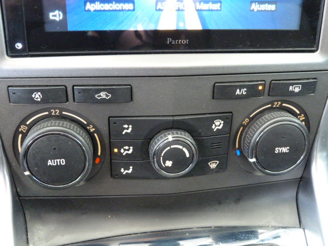 Opel Antara OPEL Antara 2.2 CDTI 163 CV StartStop Selective 4X2 muy muy bien cuidado, kilómetros garantizados - Foto 30