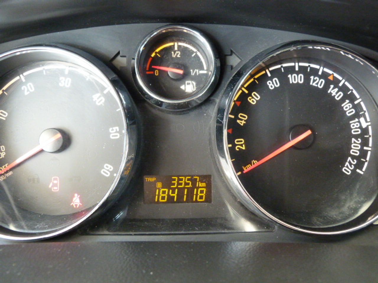 Opel Antara OPEL Antara 2.2 CDTI 163 CV StartStop Selective 4X2 muy muy bien cuidado, kilómetros garantizados - Foto 27