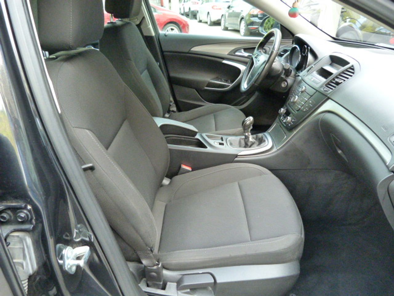 Opel Insignia  OPEL Insignia 1.8 16v Edition 140 CV  6V muy muy bien cuidado, kilómetros garantizados - Foto 8