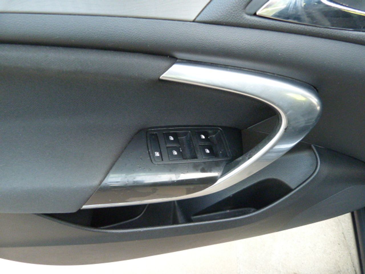 Opel Insignia  OPEL Insignia 1.8 16v Edition 140 CV  6V muy muy bien cuidado, kilómetros garantizados - Foto 21