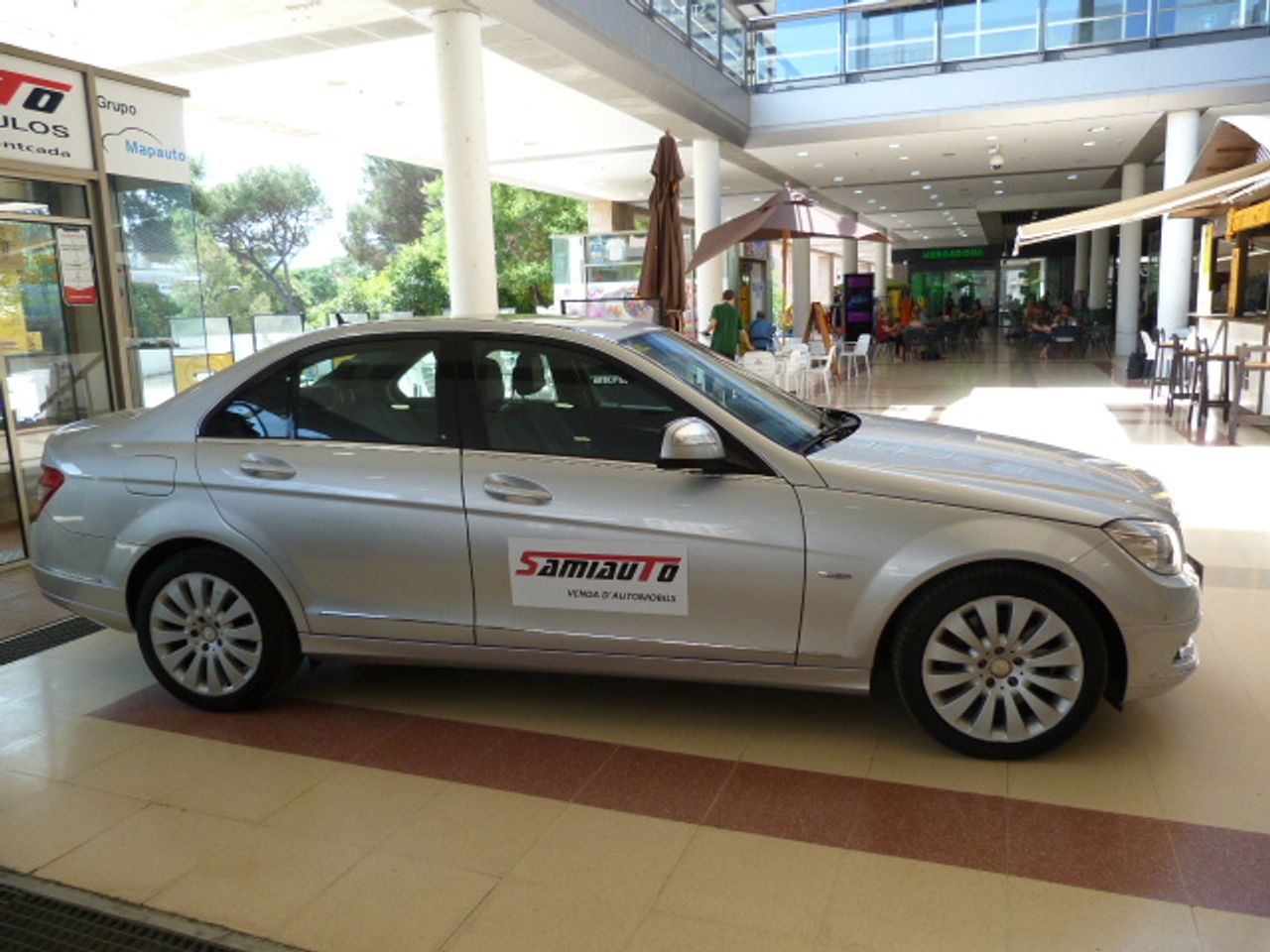 Mercedes Clase C MERCEDES-BENZ Clase C C 320 CDI 4MATIC Elegance Auto un solo propietario, libro de revisiones - Foto 7