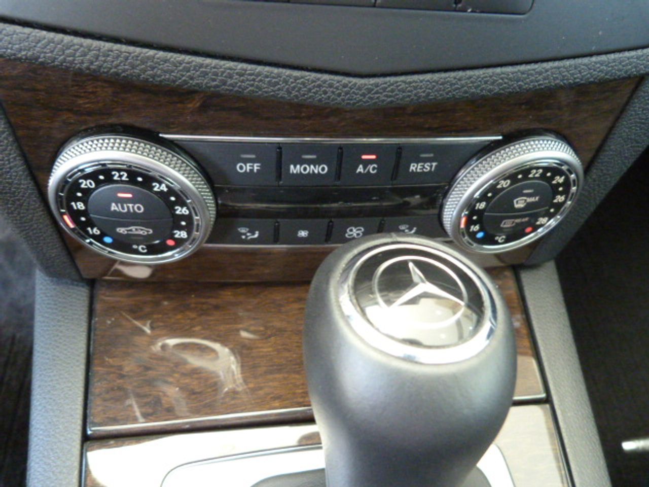 Mercedes Clase C MERCEDES-BENZ Clase C C 320 CDI 4MATIC Elegance Auto un solo propietario, libro de revisiones - Foto 42
