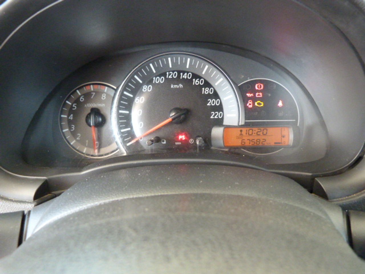 Nissan Micra Micra 1.2G NTEC 80cv un solo propietario, kilómetros garantizados  - Foto 21