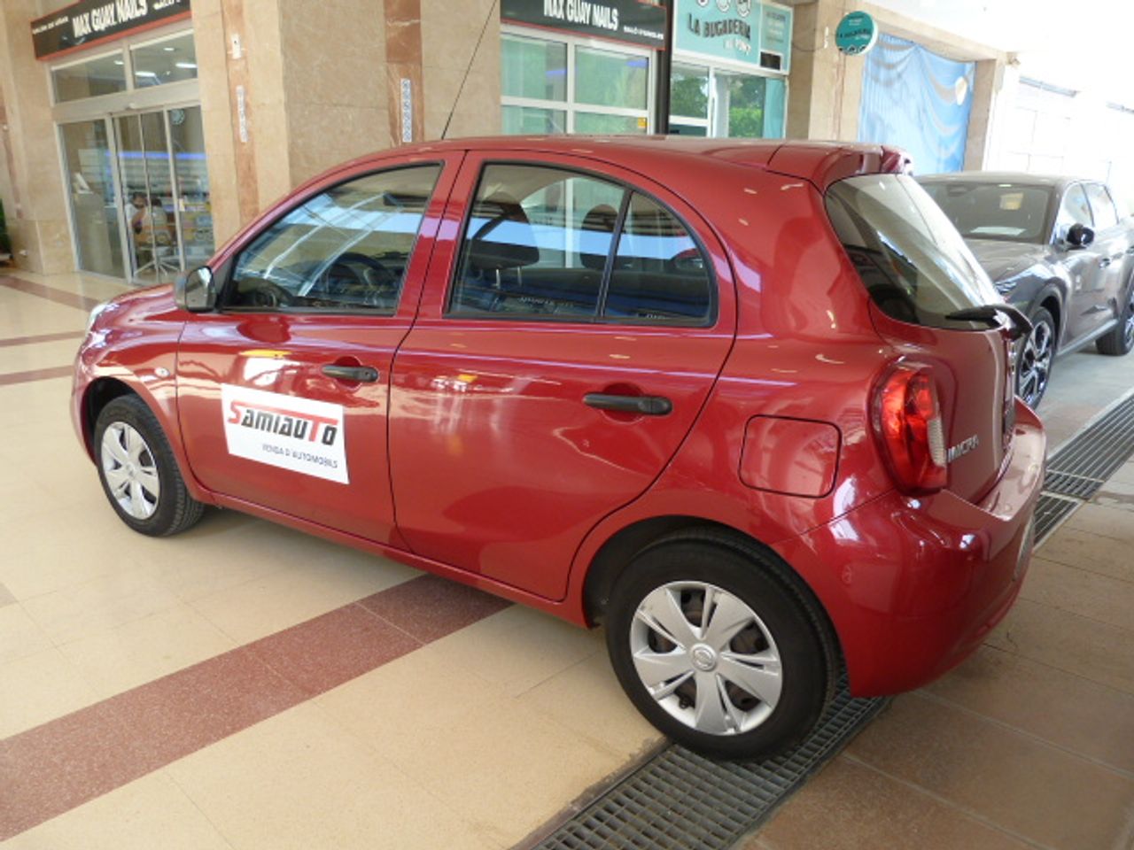 Nissan Micra Micra 1.2G NTEC 80cv un solo propietario, kilómetros garantizados  - Foto 14