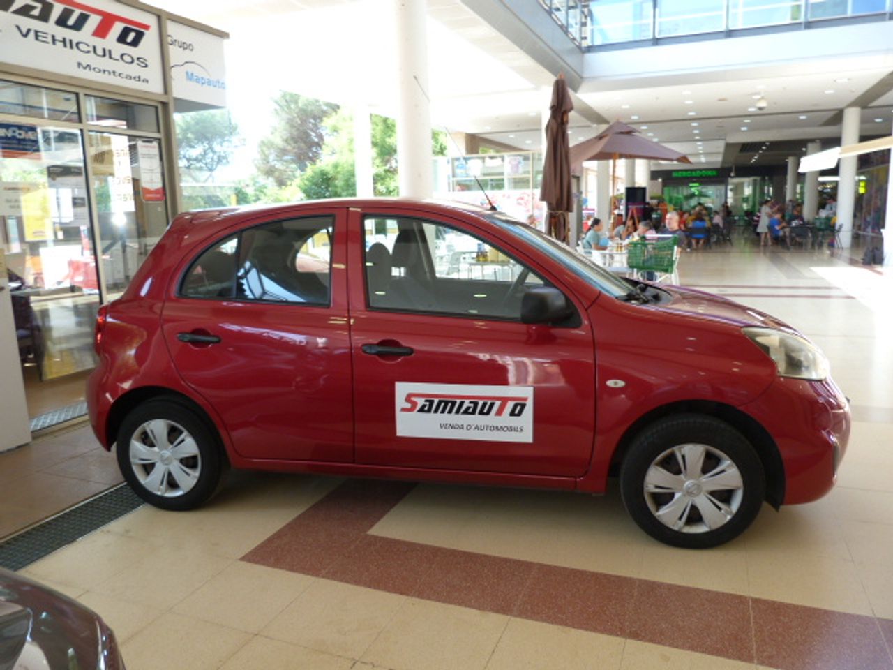 Nissan Micra Micra 1.2G NTEC 80cv un solo propietario, kilómetros garantizados  - Foto 5