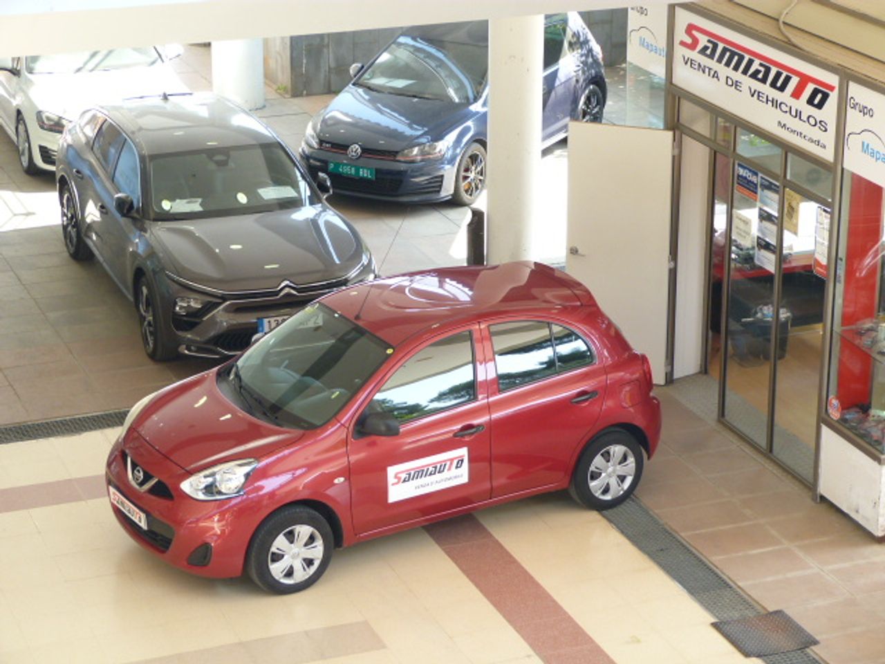 Nissan Micra Micra 1.2G NTEC 80cv un solo propietario, kilómetros garantizados  - Foto 31