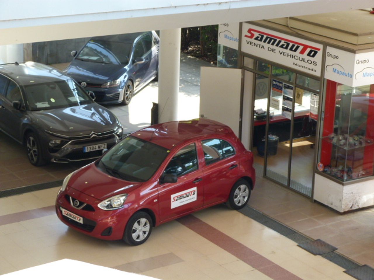 Nissan Micra Micra 1.2G NTEC 80cv un solo propietario, kilómetros garantizados  - Foto 27