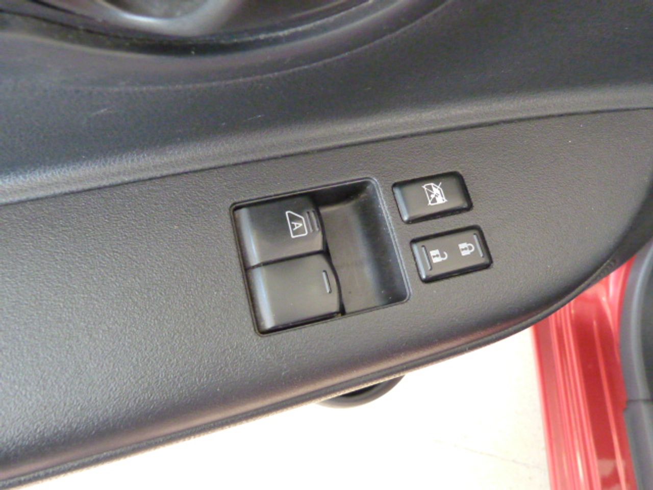 Nissan Micra Micra 1.2G NTEC 80cv un solo propietario, kilómetros garantizados  - Foto 18