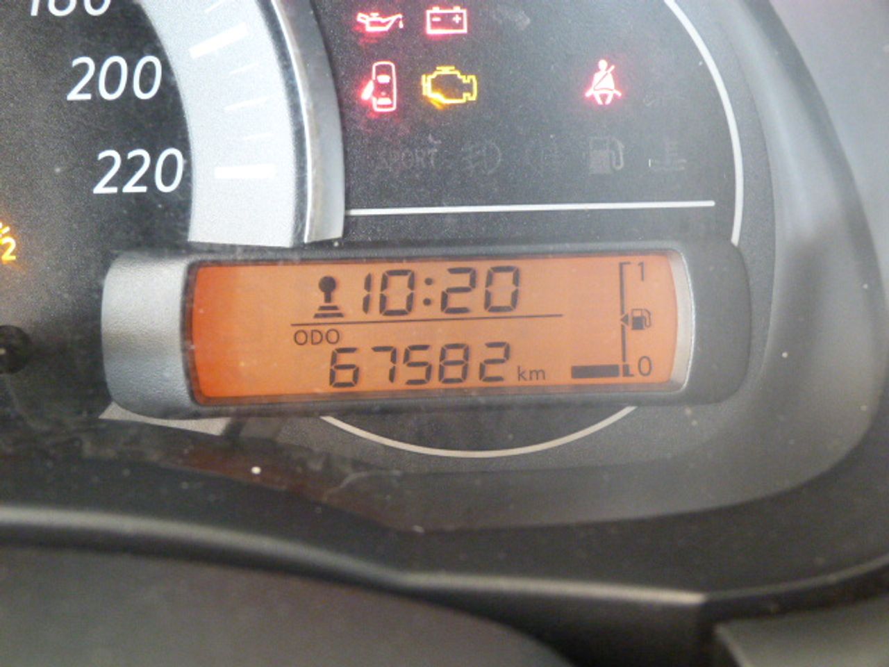Nissan Micra Micra 1.2G NTEC 80cv un solo propietario, kilómetros garantizados  - Foto 20