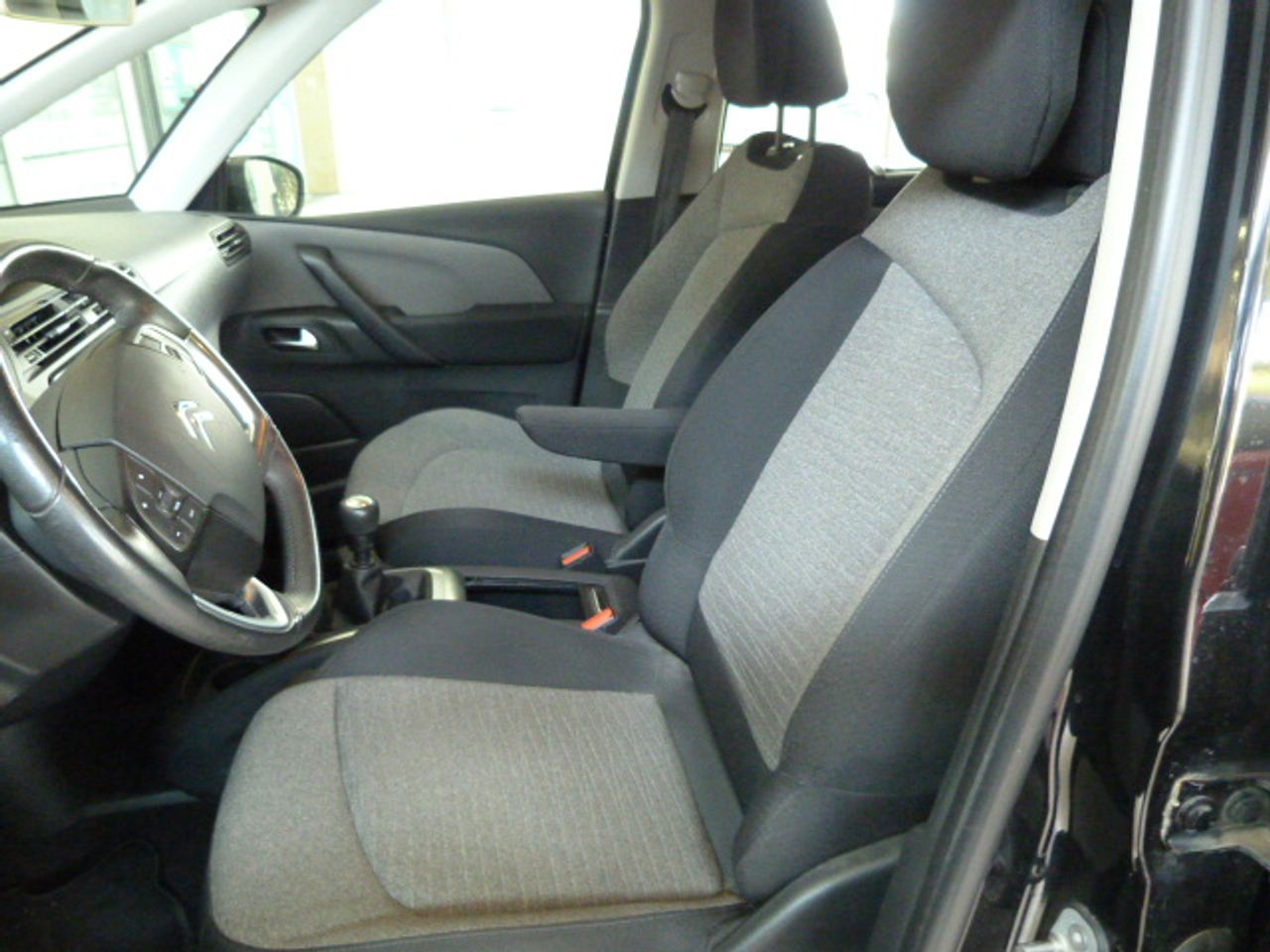 Citroën C4 Picasso C4 Picasso PureTech 130 SS 6v Live Edition un solo propietario, kilómetros garantizados  - Foto 28