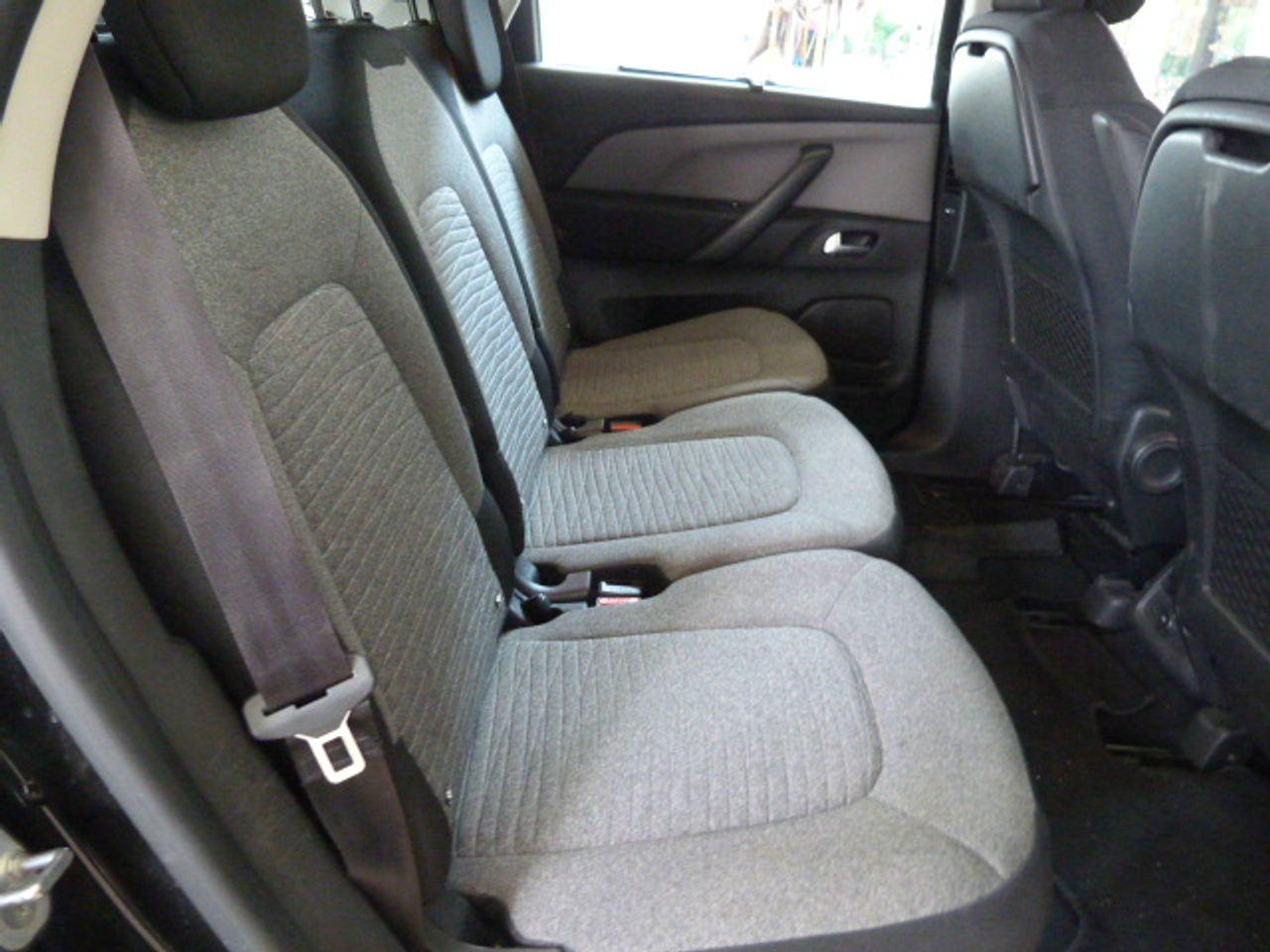 Citroën C4 Picasso C4 Picasso PureTech 130 SS 6v Live Edition un solo propietario, kilómetros garantizados  - Foto 13