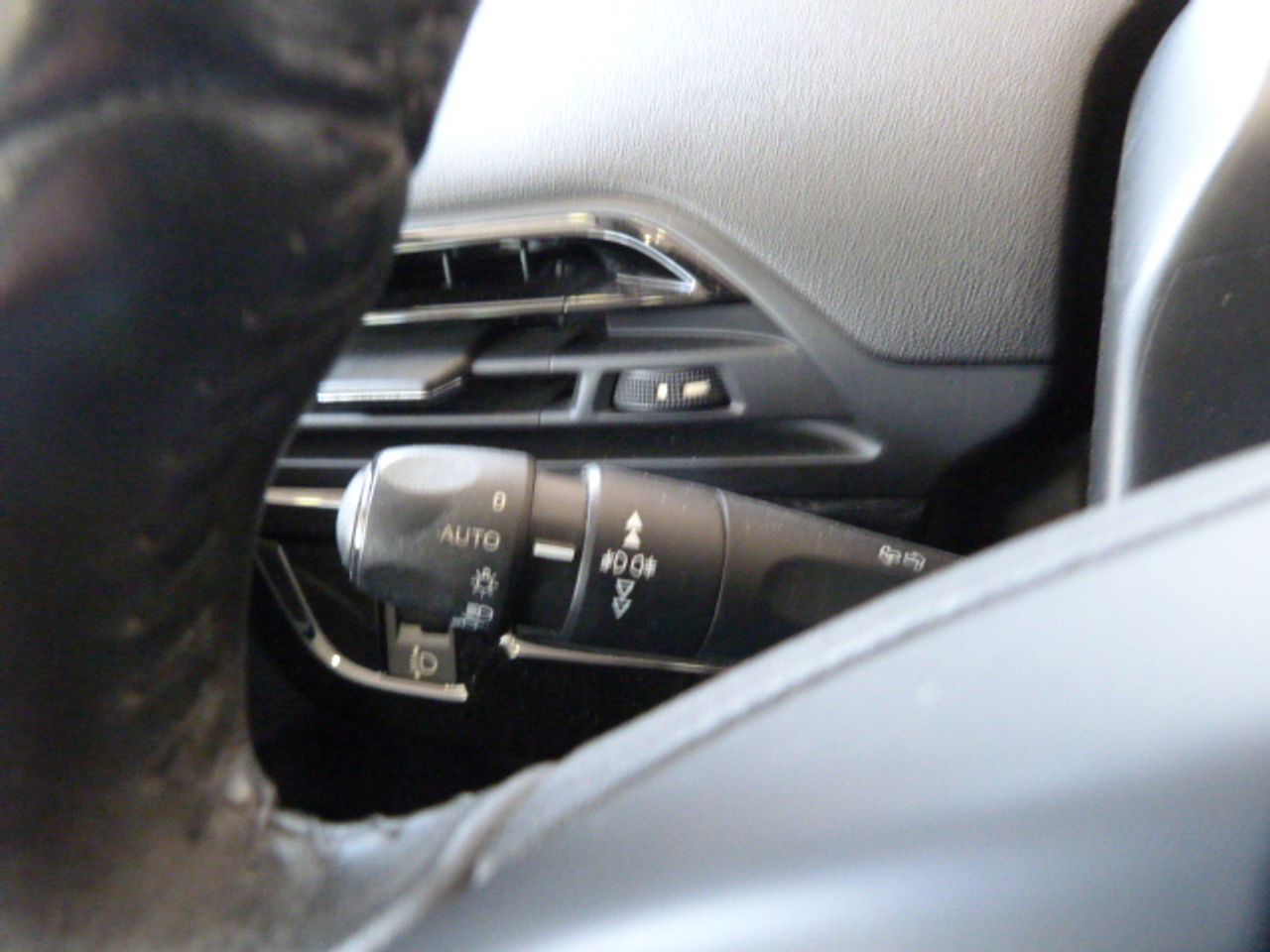 Citroën C4 Picasso C4 Picasso PureTech 130 SS 6v Live Edition un solo propietario, kilómetros garantizados  - Foto 34