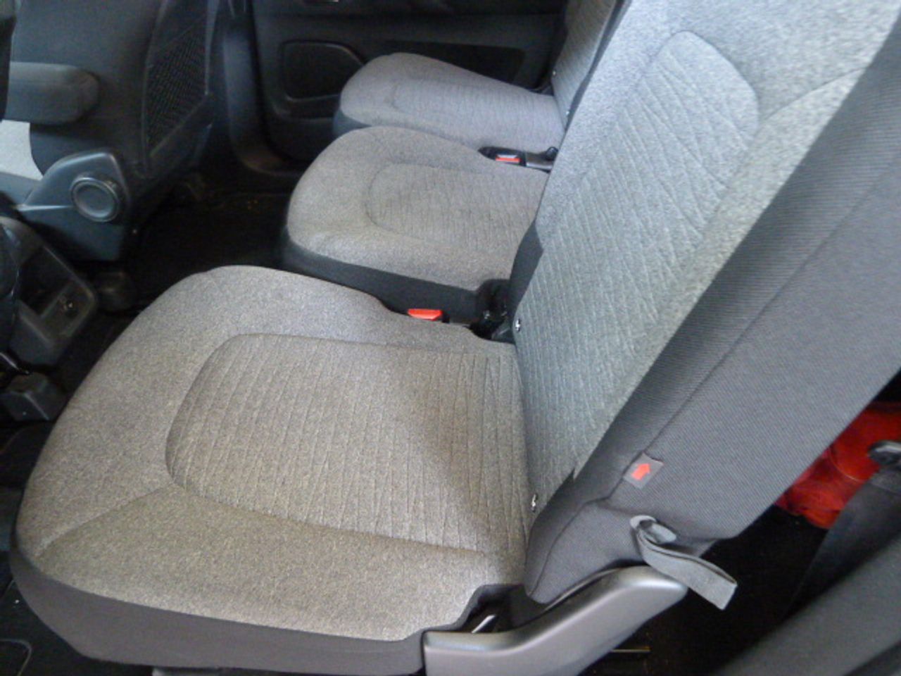 Citroën C4 Picasso C4 Picasso PureTech 130 SS 6v Live Edition un solo propietario, kilómetros garantizados  - Foto 25