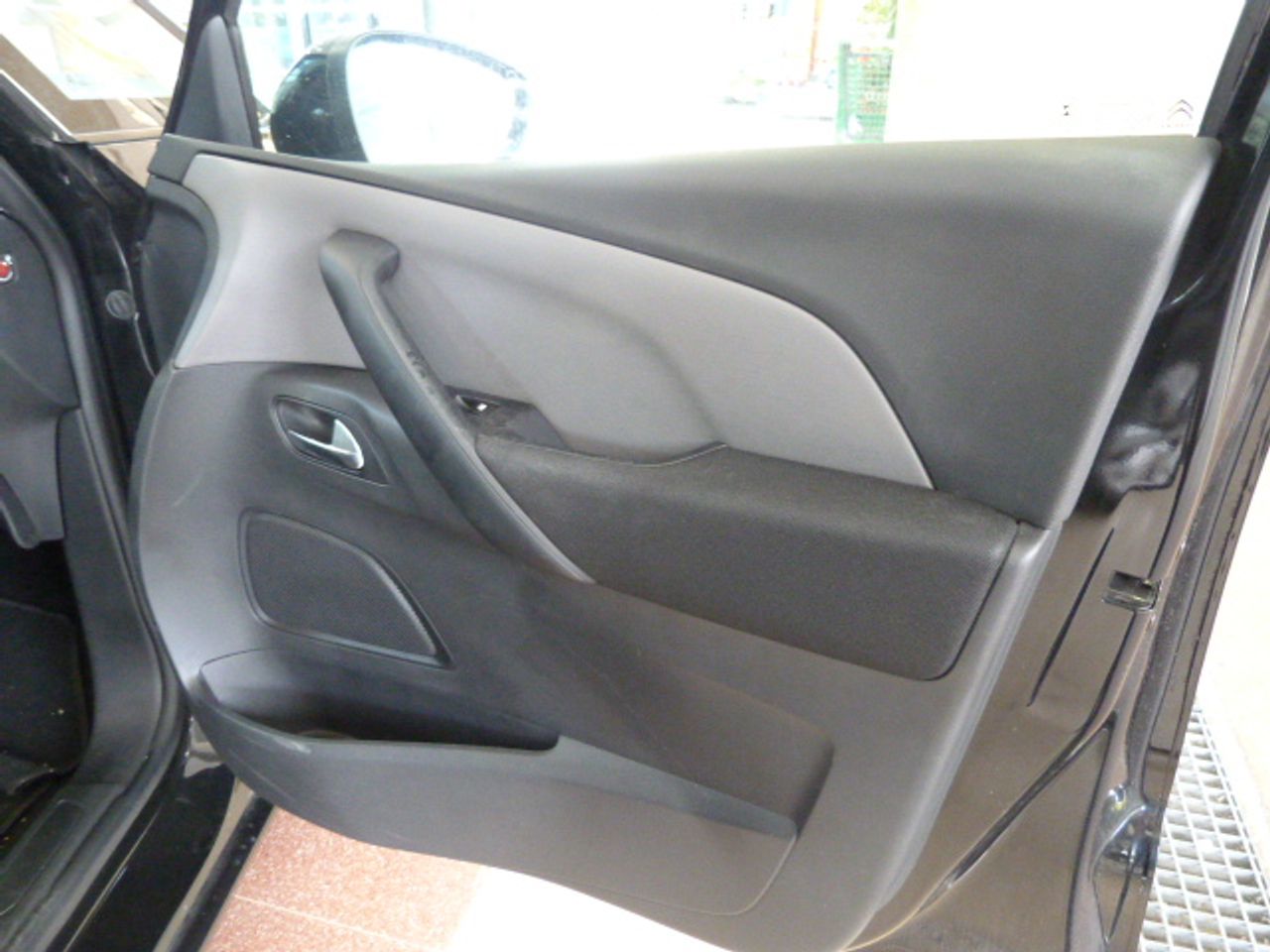 Citroën C4 Picasso C4 Picasso PureTech 130 SS 6v Live Edition un solo propietario, kilómetros garantizados  - Foto 10