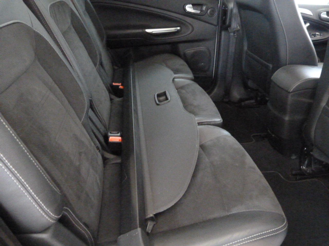 Ford S Max FORD - SMAX 2.0 TDCI 140CV TITANIUM muy muy bien cuidado, kilómetros garantizados - Foto 17