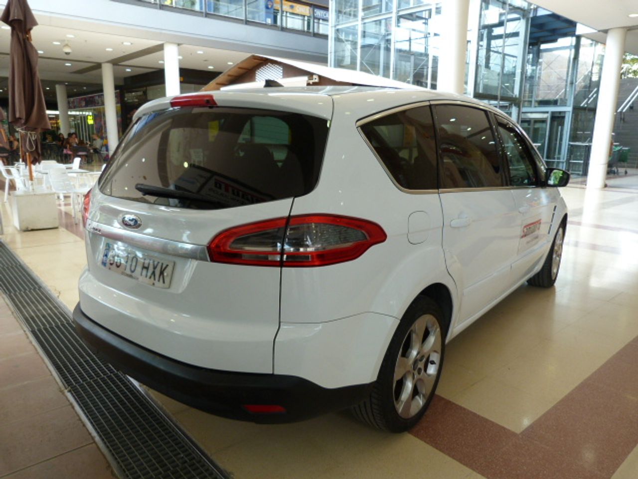 Ford S Max FORD - SMAX 2.0 TDCI 140CV TITANIUM muy muy bien cuidado, kilómetros garantizados - Foto 19