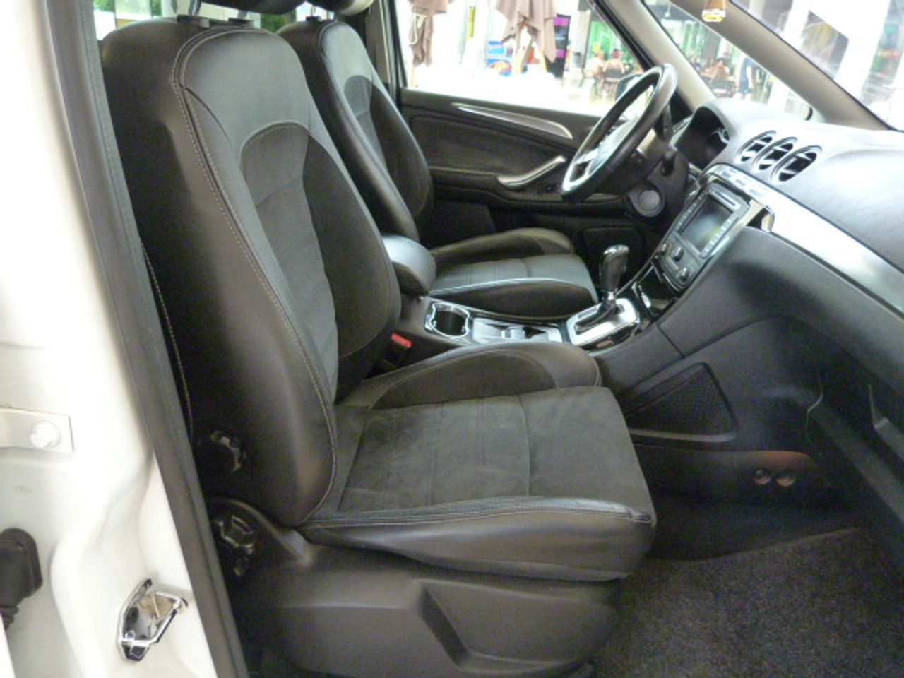 Ford S Max FORD - SMAX 2.0 TDCI 140CV TITANIUM muy muy bien cuidado, kilómetros garantizados - Foto 11