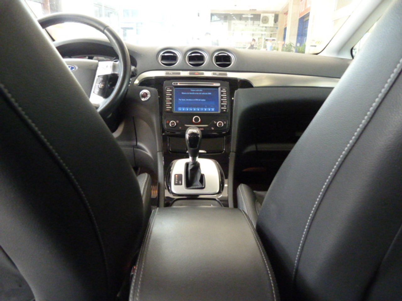 Ford S Max FORD - SMAX 2.0 TDCI 140CV TITANIUM muy muy bien cuidado, kilómetros garantizados - Foto 45