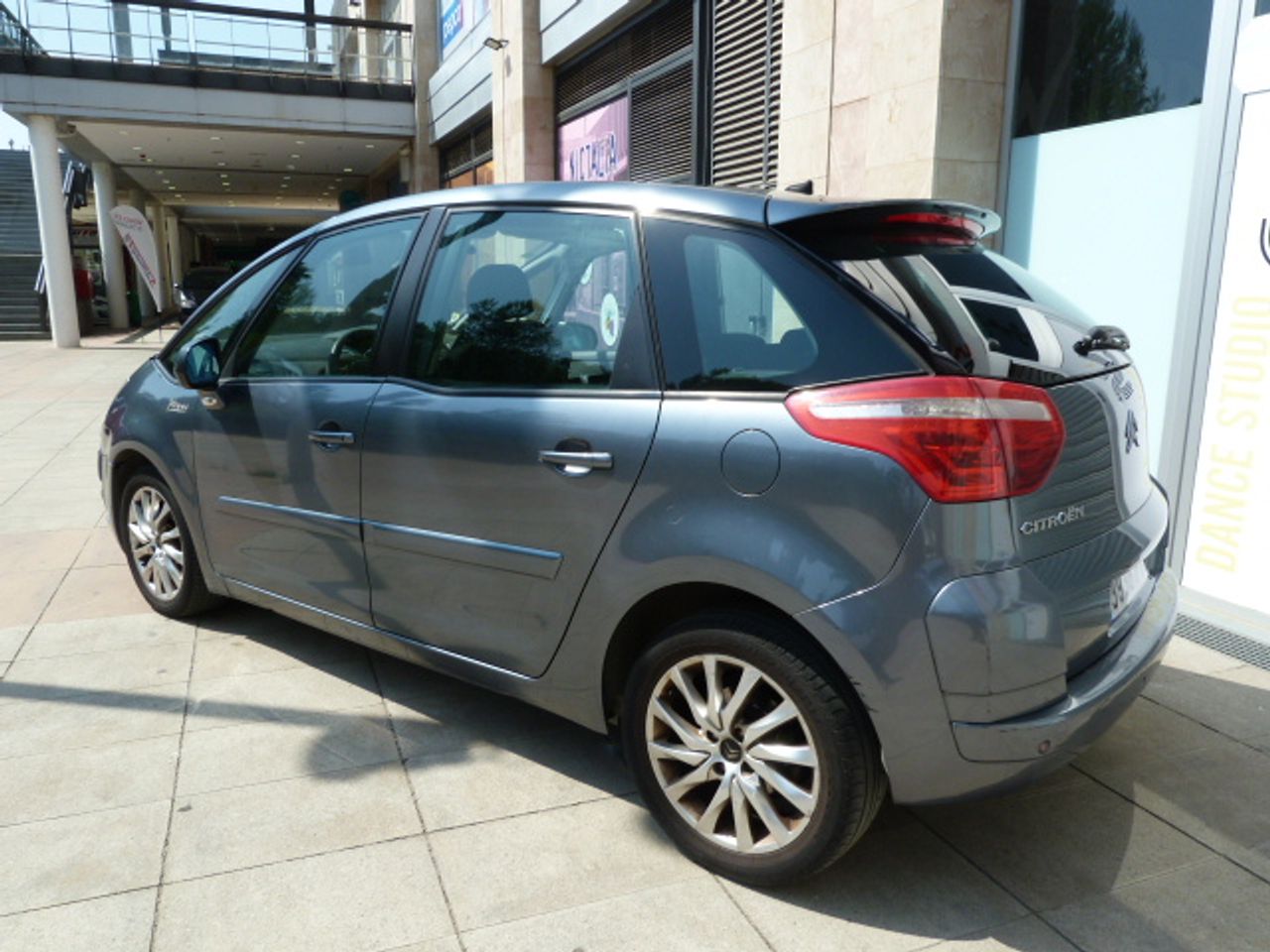 Citroën C4 Picasso CITROEN C4 Picasso 1.6 HDi CMP SX muy muy bien cuidado, kilómetros garantizados - Foto 12