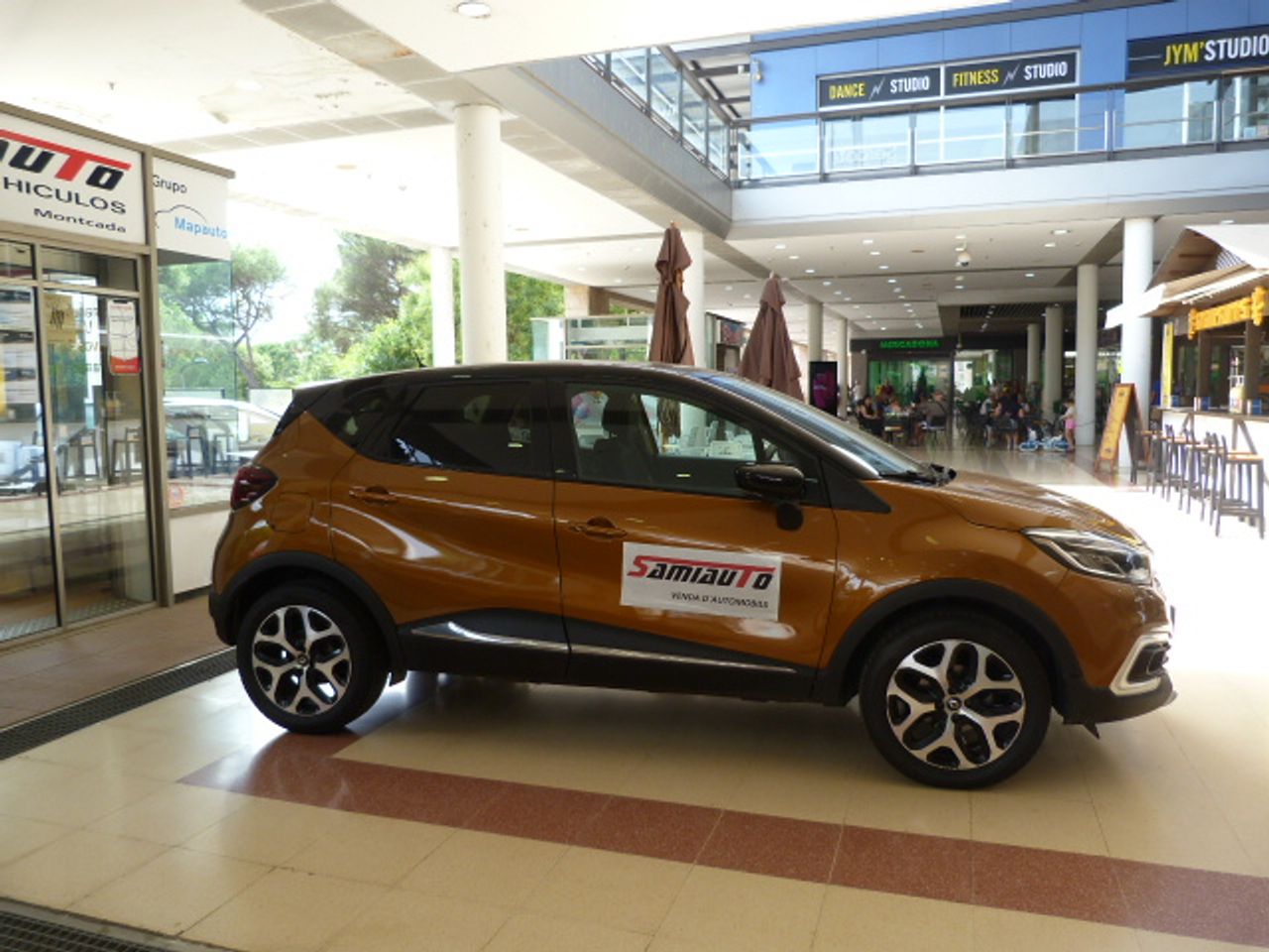 Renault Captur RENAULT Captur Zen Energy TCe completamente nuevo muy bien equipado - Foto 7