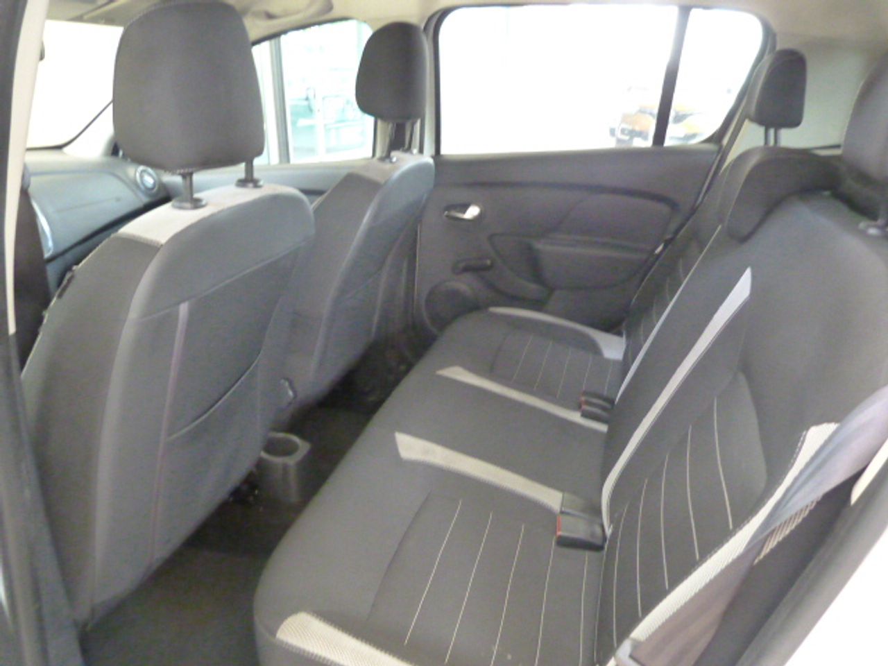 Dacia Sandero DACIA Sandero Stepway Ambiance dCi un solo propietario, kilómetros garantizados  - Foto 17