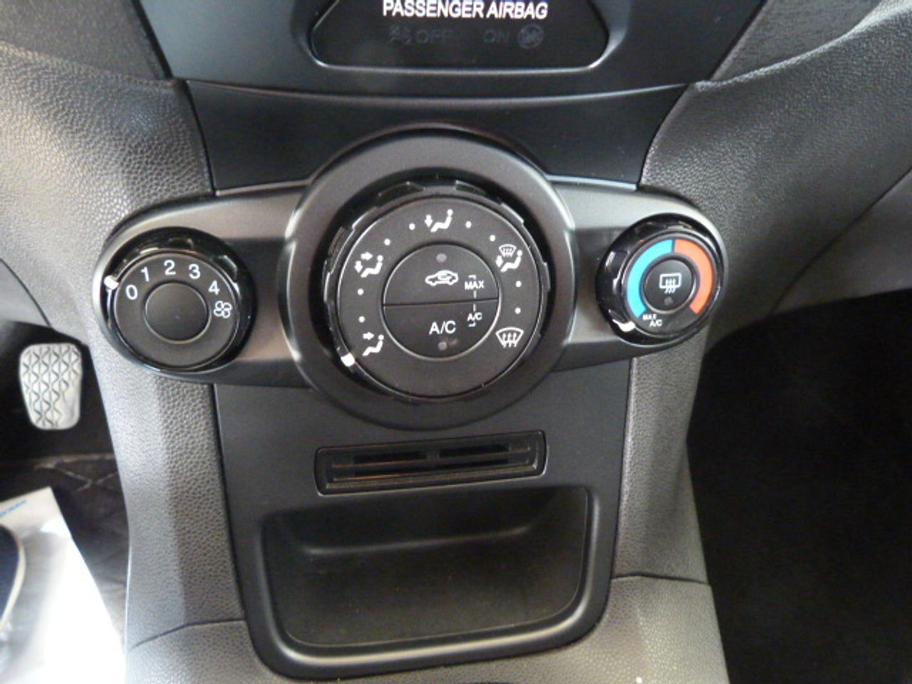 Ford Fiesta FORD Fiesta 1.25 Duratec Trend muy muy bien cuidado, kilómetros garantizados - Foto 30