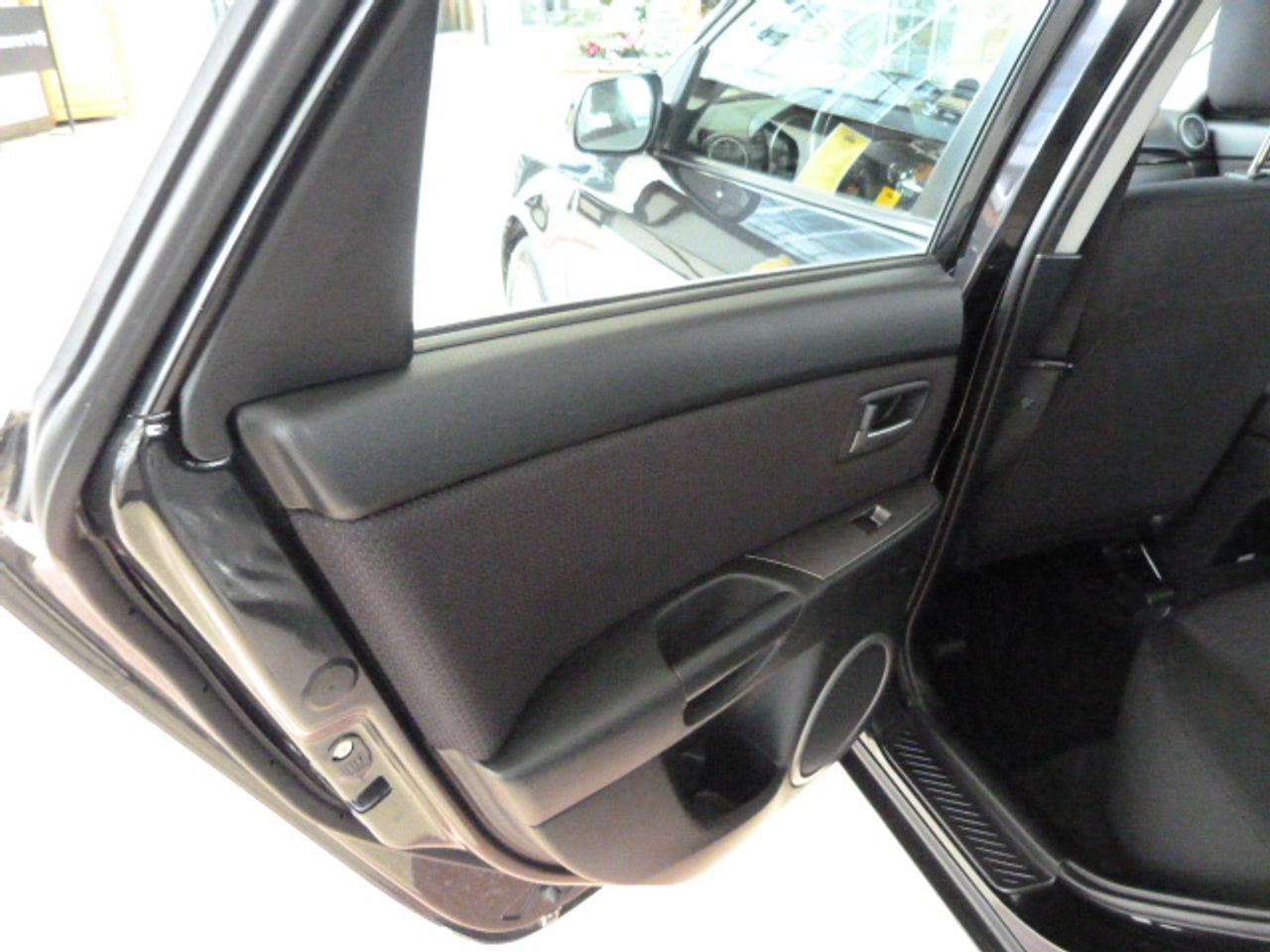 Mazda MX-30 Mazda3 1.6 VVT Active muy muy bien cuidado, kilómetros garantizados - Foto 18