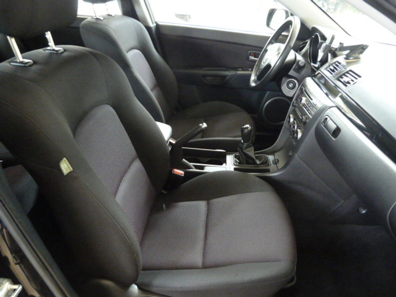 Mazda MX-30 Mazda3 1.6 VVT Active muy muy bien cuidado, kilómetros garantizados - Foto 7