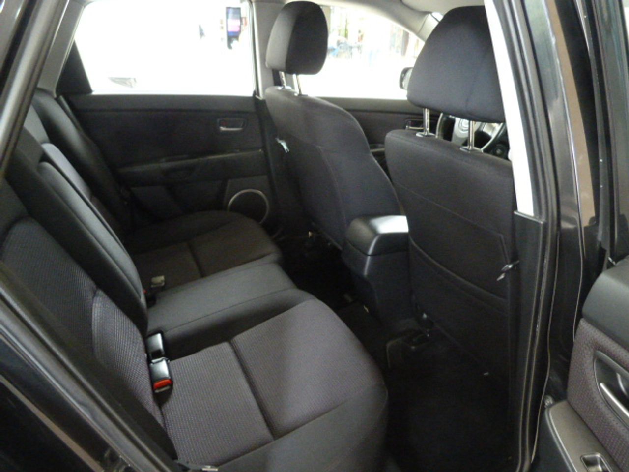 Mazda MX-30 Mazda3 1.6 VVT Active muy muy bien cuidado, kilómetros garantizados - Foto 9