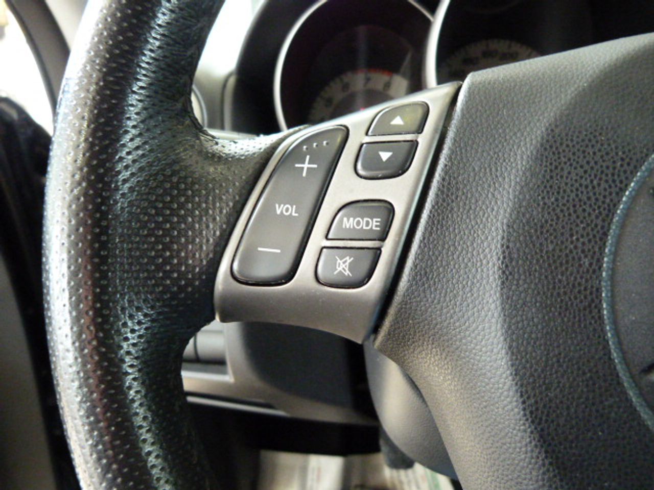 Mazda MX-30 Mazda3 1.6 VVT Active muy muy bien cuidado, kilómetros garantizados - Foto 30