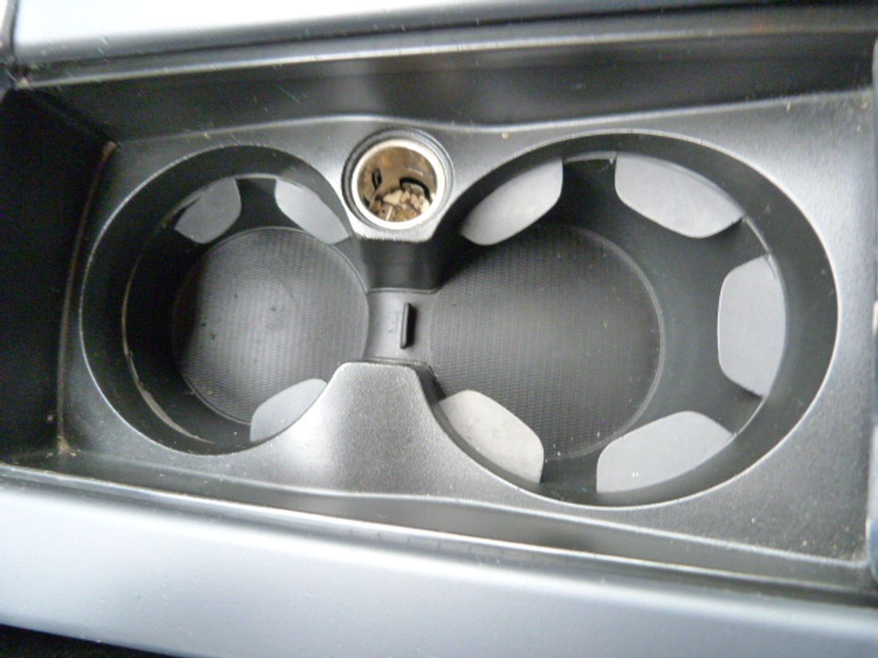 Volvo XC60 D3 Momentum muy muy bien cuidado, kilómetros garantizados - Foto 30