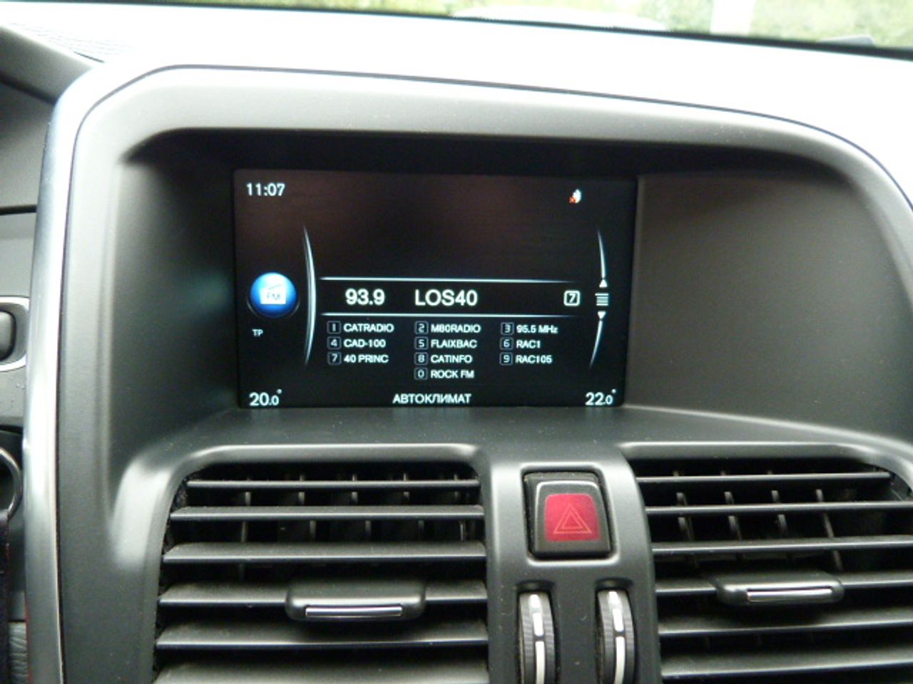 Volvo XC60 D3 Momentum muy muy bien cuidado, kilómetros garantizados - Foto 28