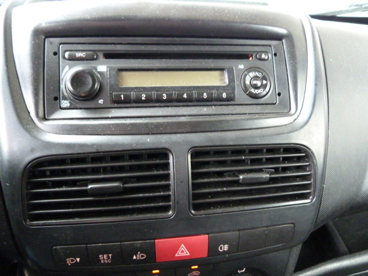 Opel Combo Cargo Combo Cargo 1.3 CDTI L1 H1 Normal muy muy bien cuidado, kilómetros garantizados - Foto 16