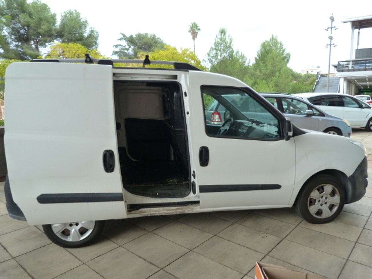 Opel Combo Cargo Combo Cargo 1.3 CDTI L1 H1 Normal muy muy bien cuidado, kilómetros garantizados - Foto 8