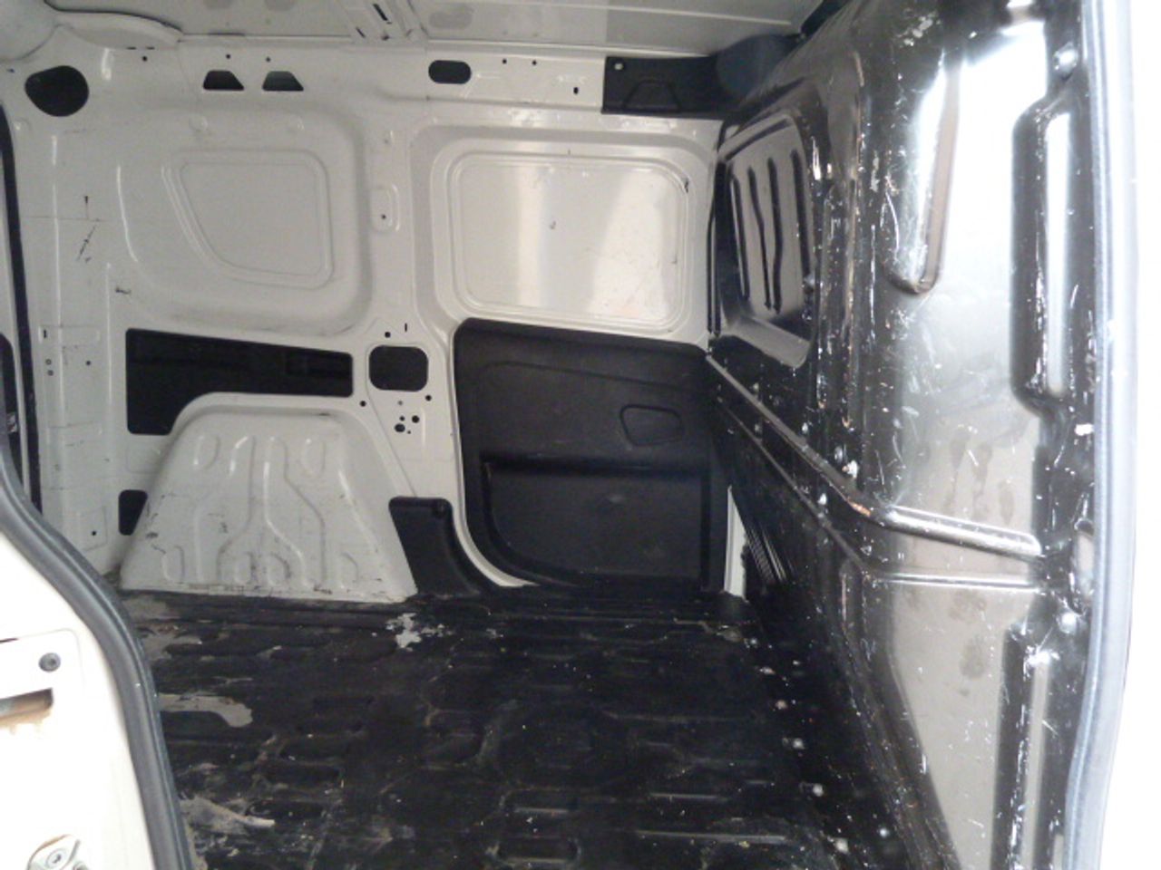 Opel Combo Cargo Combo Cargo 1.3 CDTI L1 H1 Normal muy muy bien cuidado, kilómetros garantizados - Foto 7